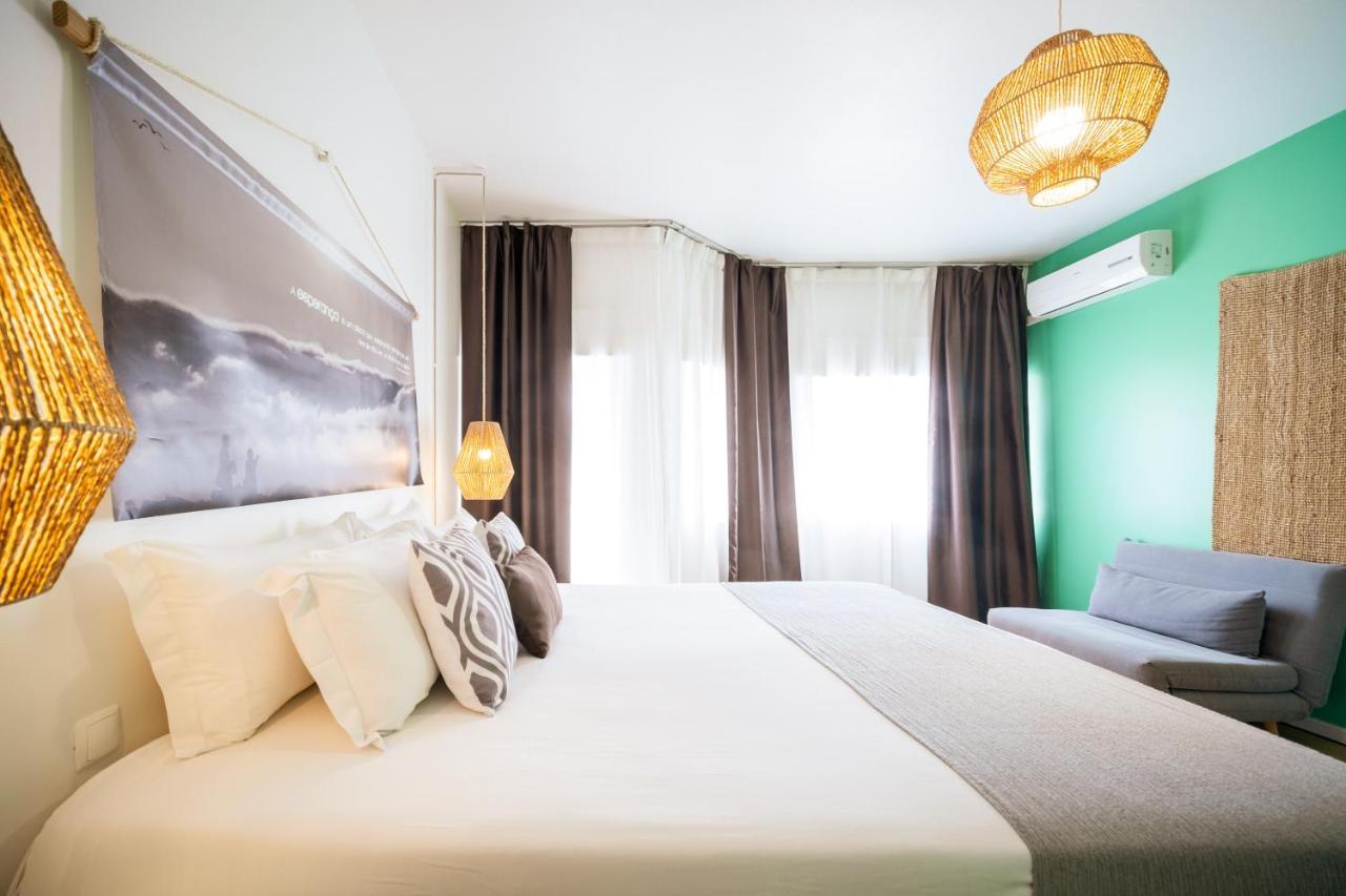 Casa Azul Sagres - Rooms & Apartments Phòng bức ảnh