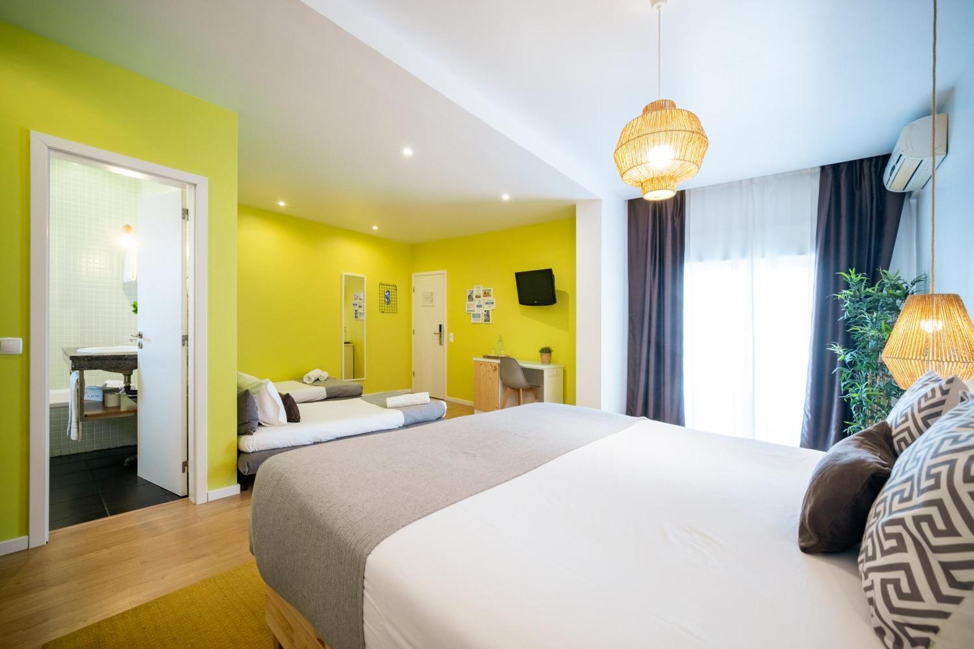 Casa Azul Sagres - Rooms & Apartments Phòng bức ảnh
